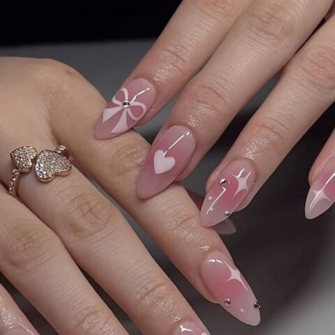 Sweetheart Bows – Pink Press-On Nail Set with Heart & Ribbon Art